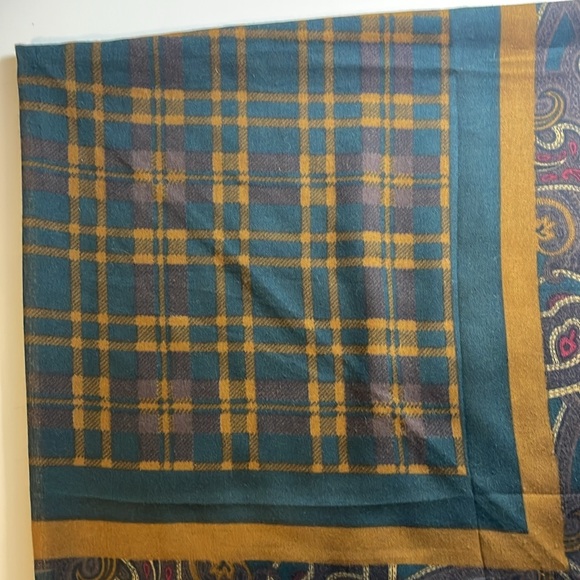 Vintage plaid and paisley square scarf - Picture 3 of 4